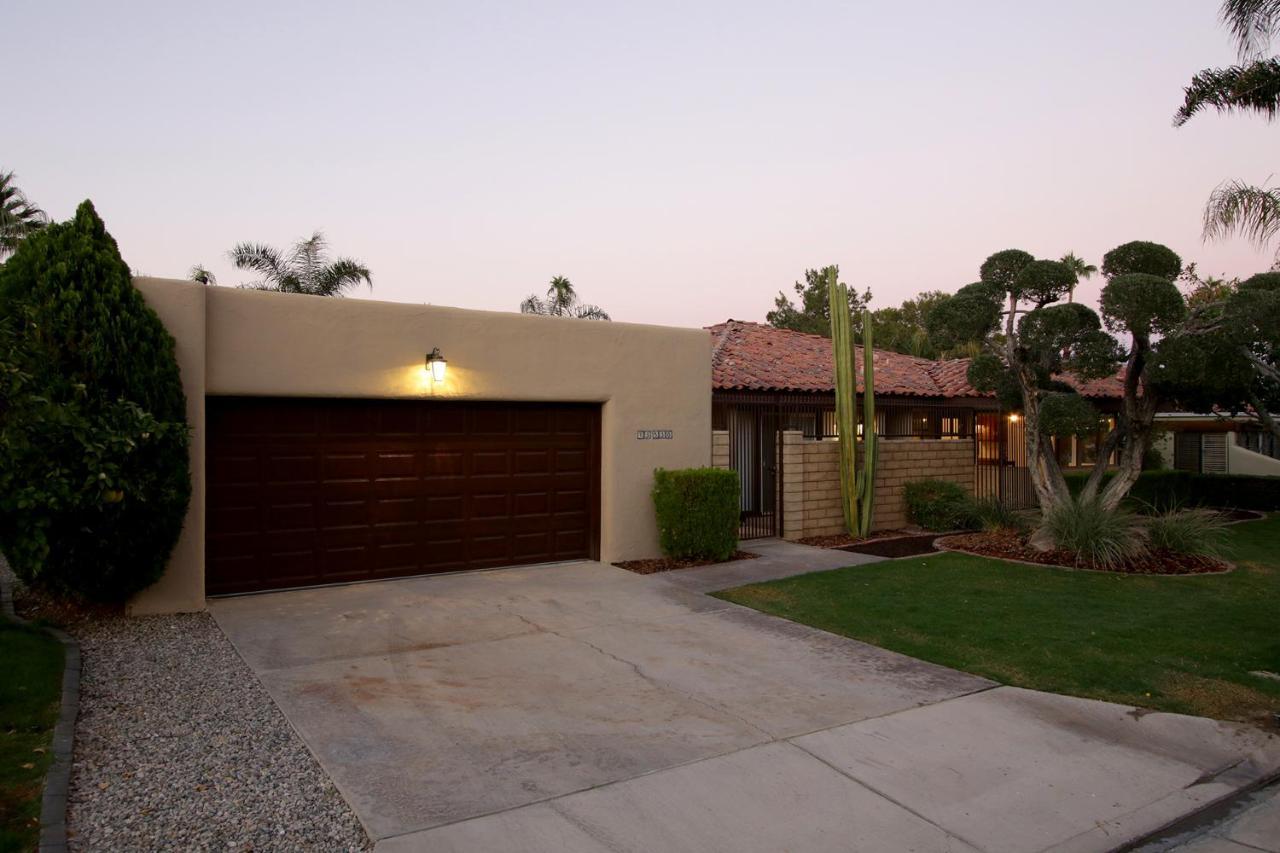 Palm Desert Luxury Home Exterior photo